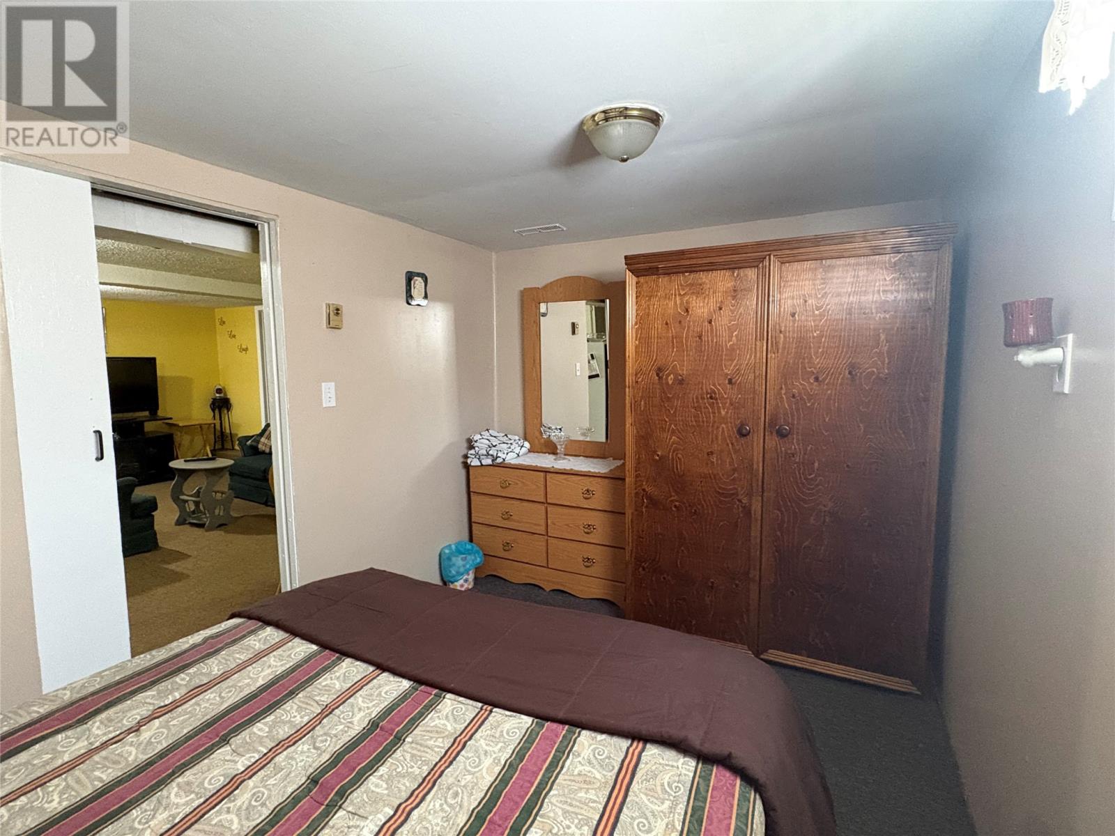 5 White's Avenue Property Photo 39