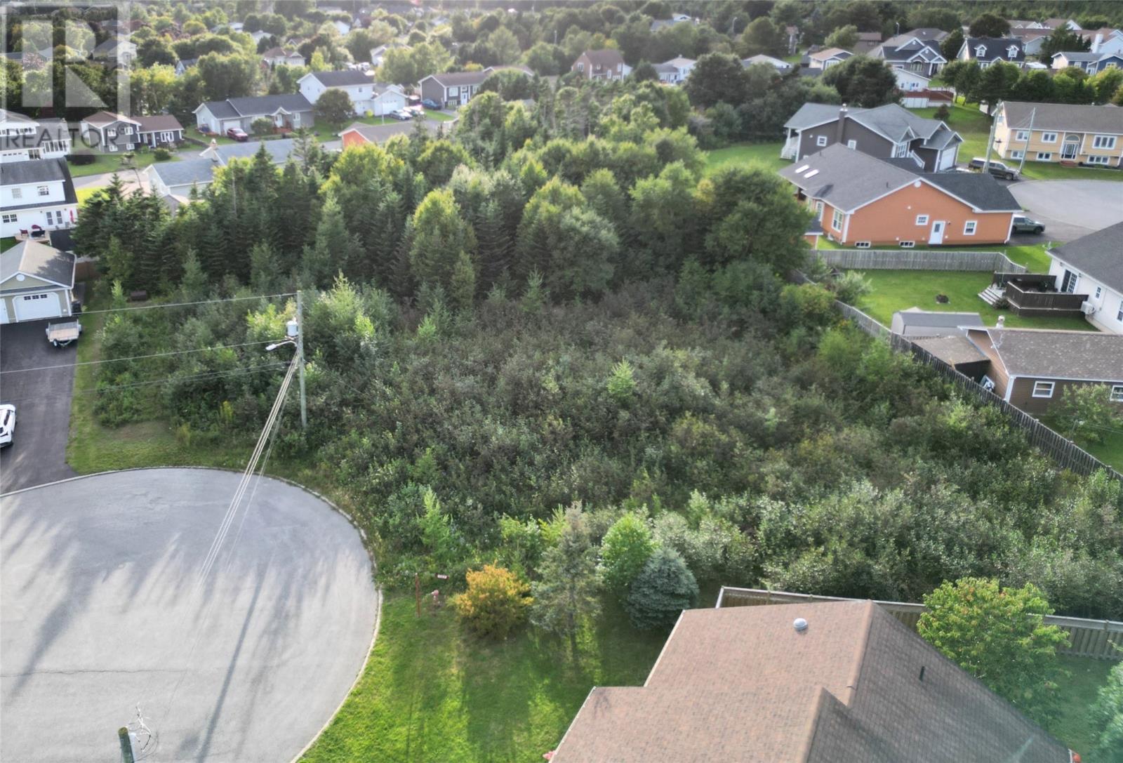 35 Thompkins Avenue Property Photo 2