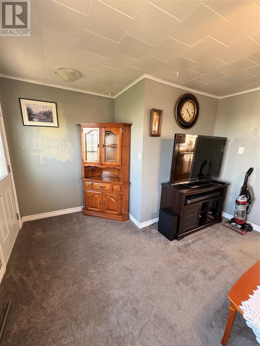 38 Brook Street Property Photo 10
