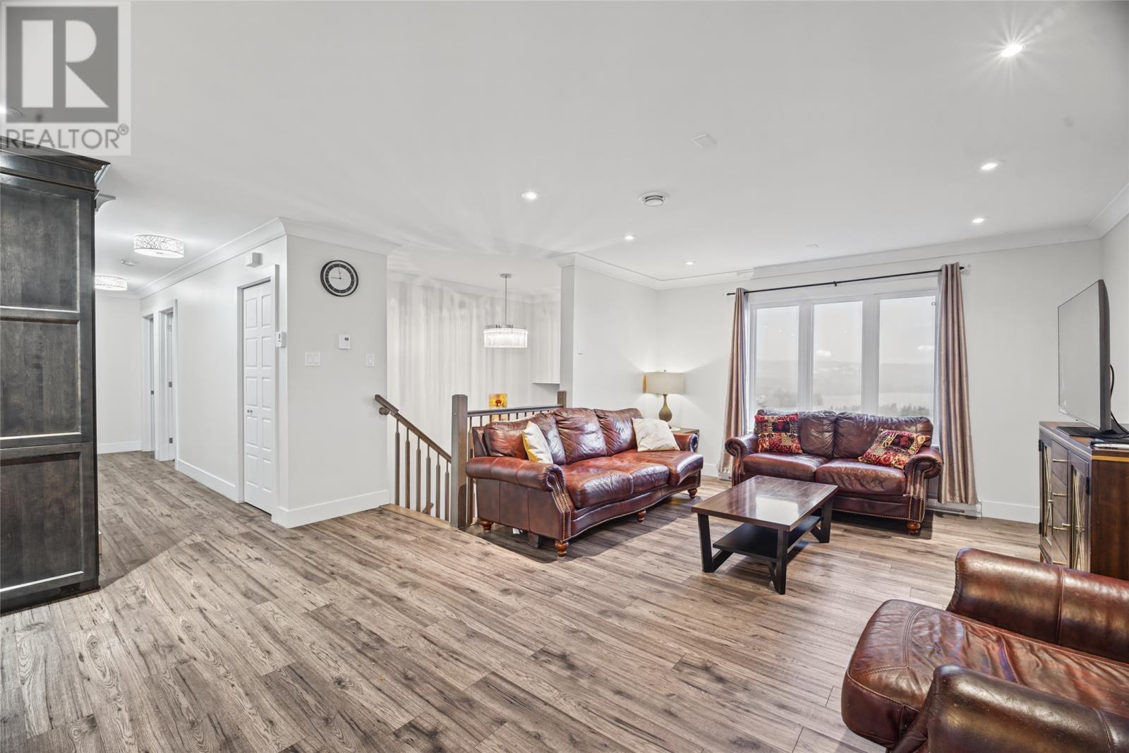 15 Blagdon Hill Property Photo 5