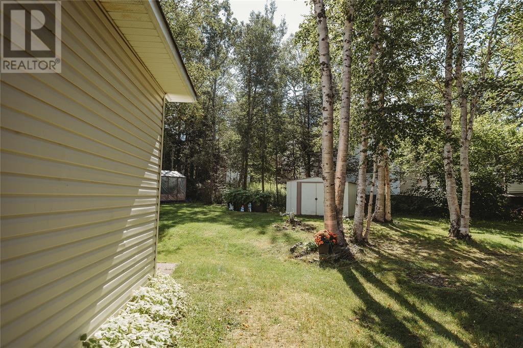 12 Lakeview Place Property Photo 22