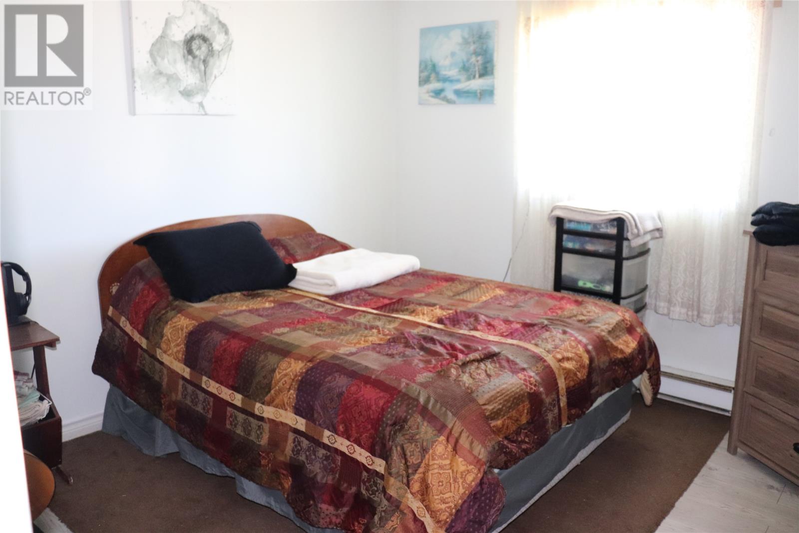 6 Hillview Avenue Property Photo 6