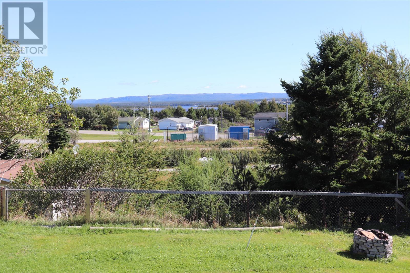 6 Hillview Avenue Property Photo 16