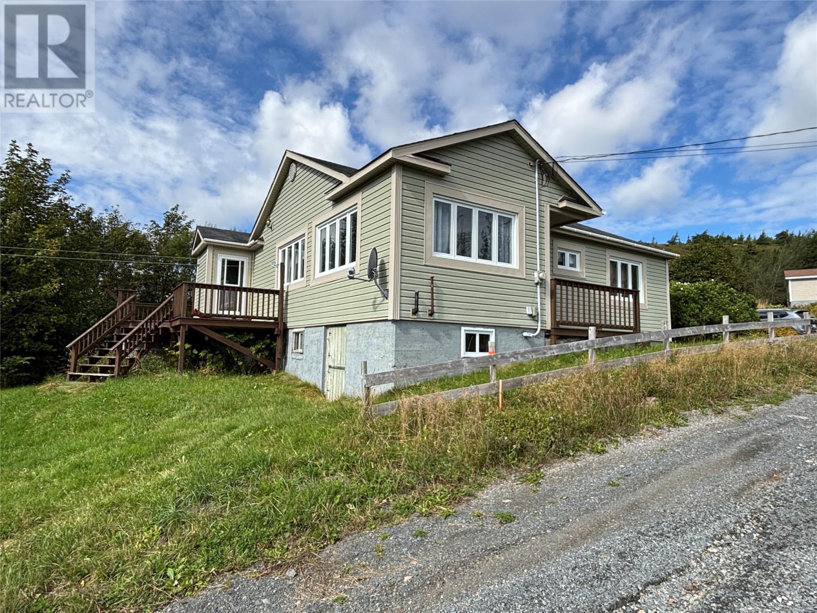 3 Robbins Road Property Photo 2