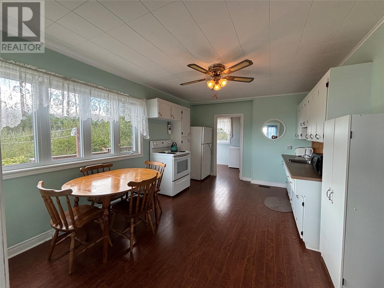3 Robbins Road Property Photo 14