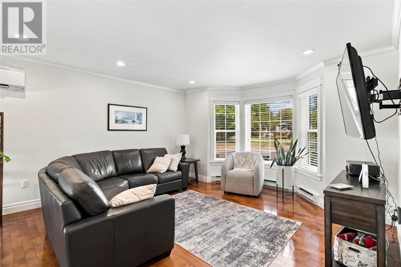 12 Brookfield Road Property Photo 6