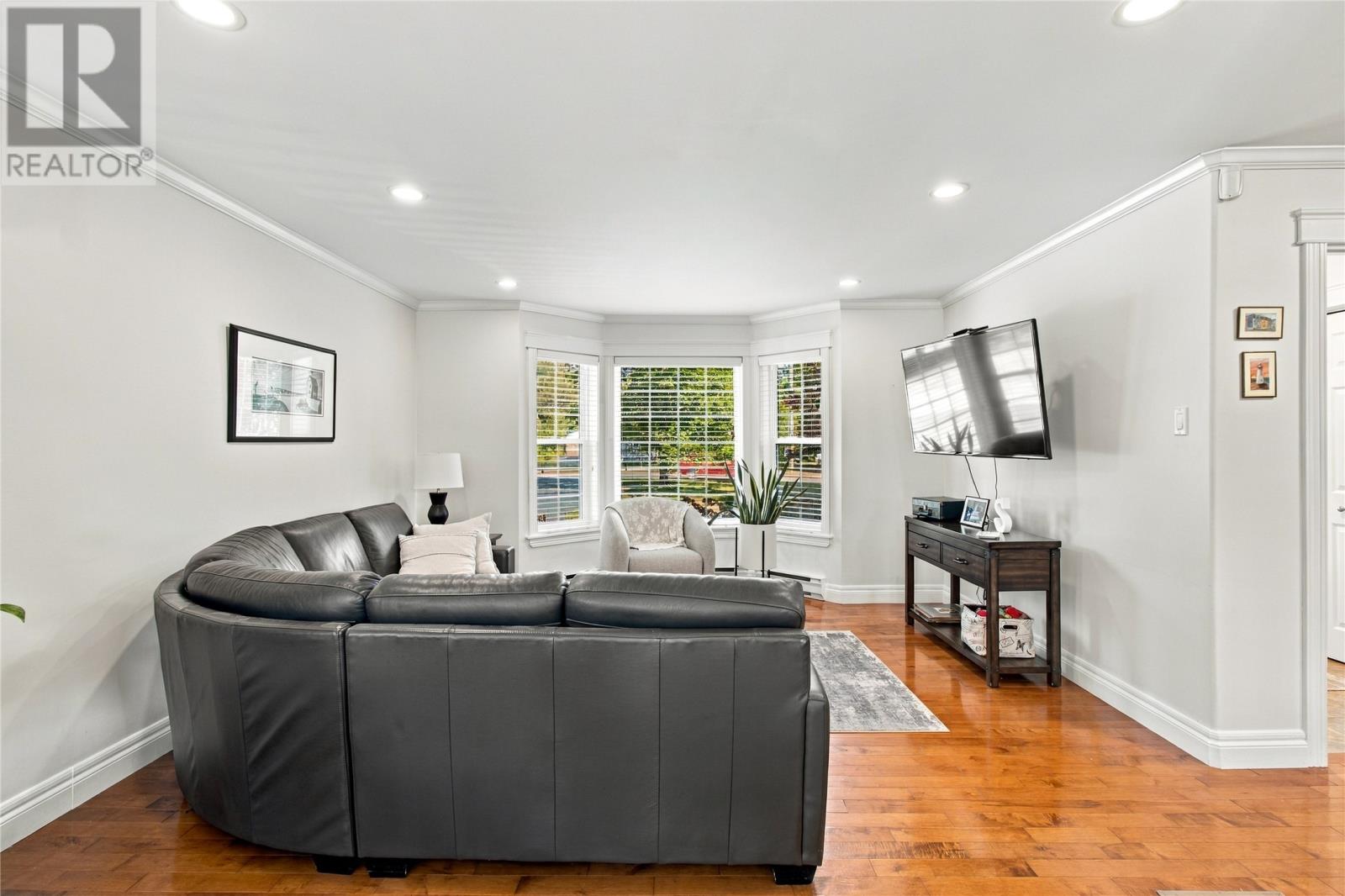 12 Brookfield Road Property Photo 7