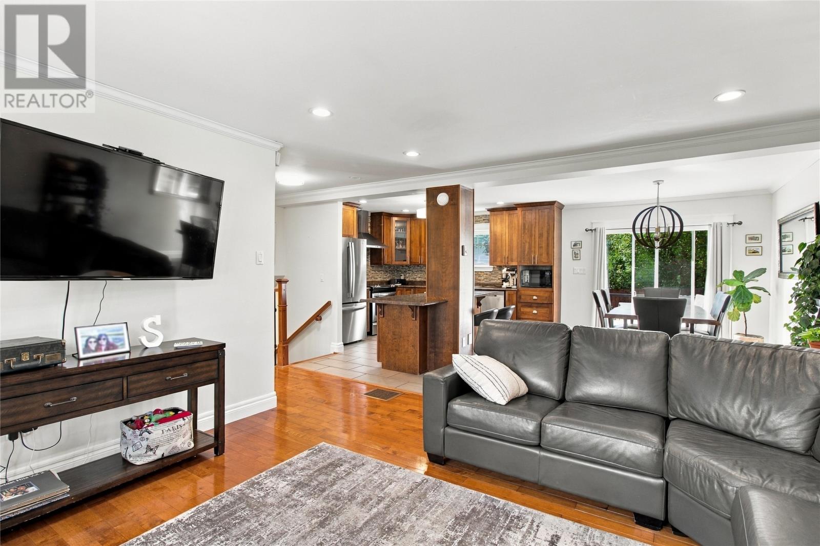 12 Brookfield Road Property Photo 9