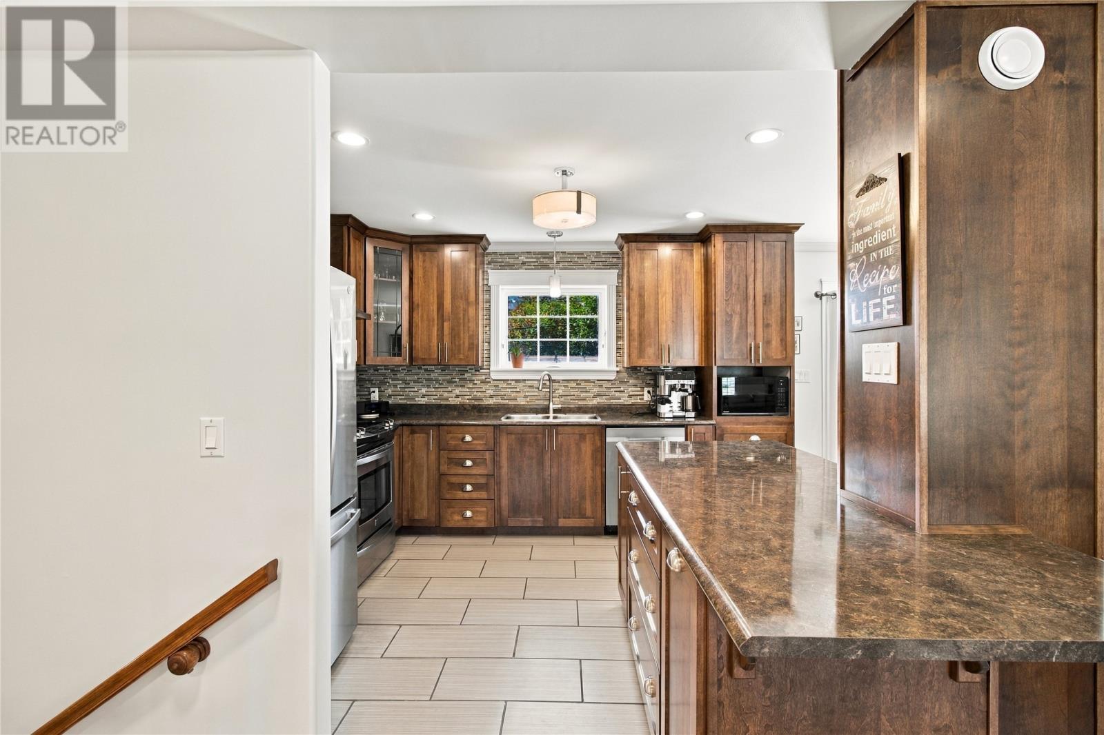 12 Brookfield Road Property Photo 10