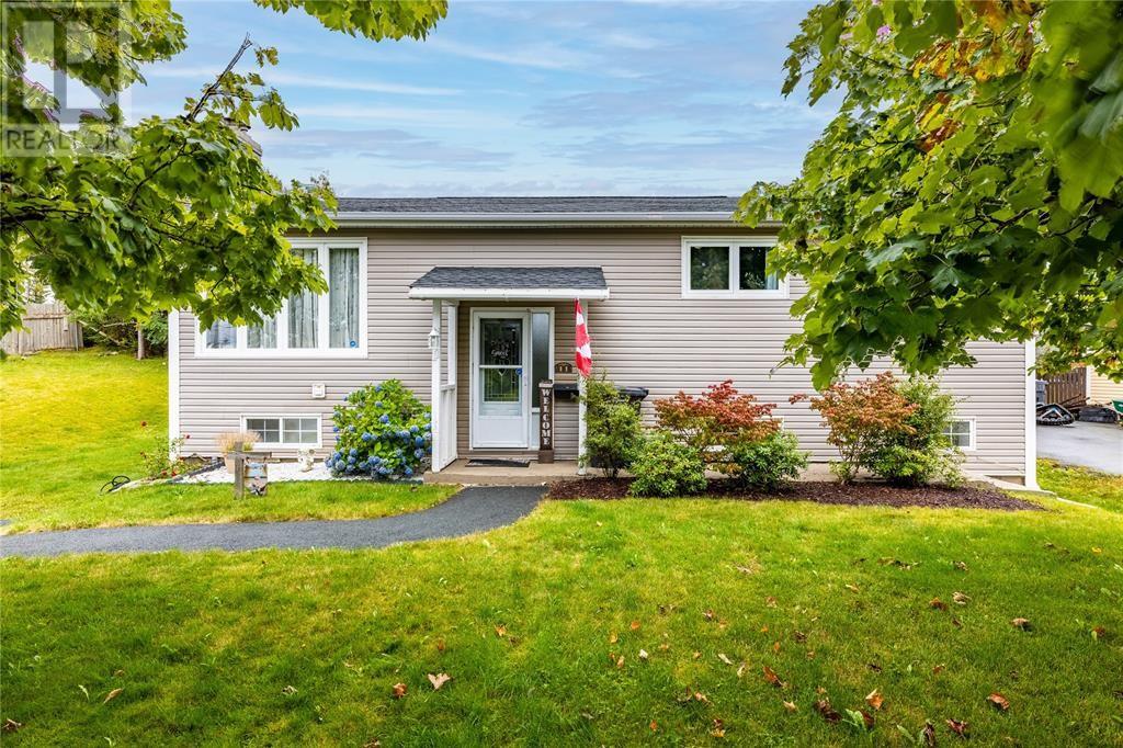 11 Irving Drive Property Photo 1