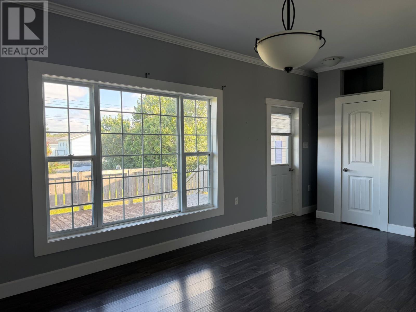 2 Birch Street Property Photo 3