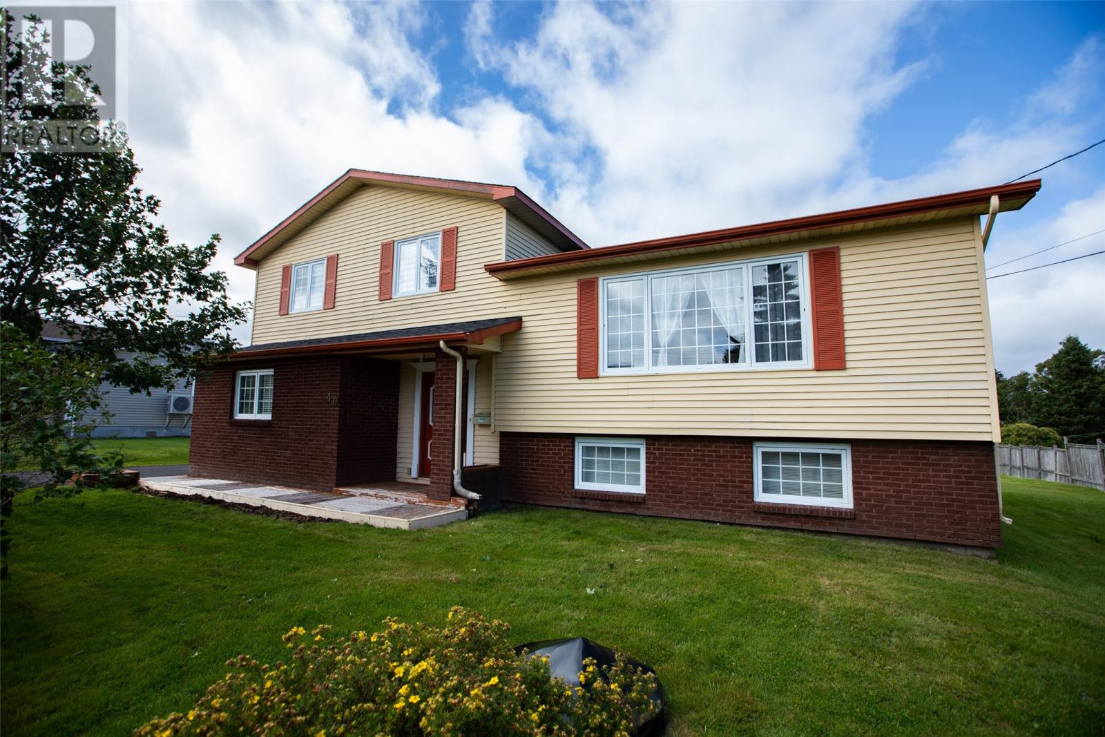 40 Bartons Road Property Photo 1