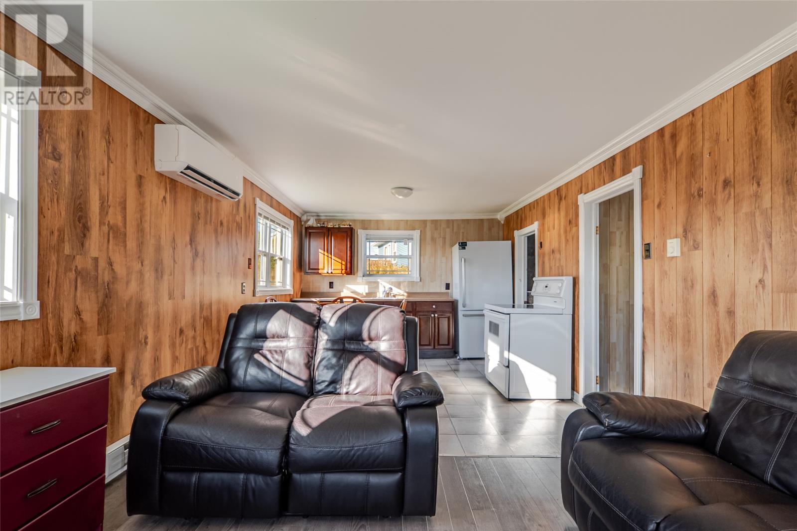217 Admirals Cove Road Property Photo 3