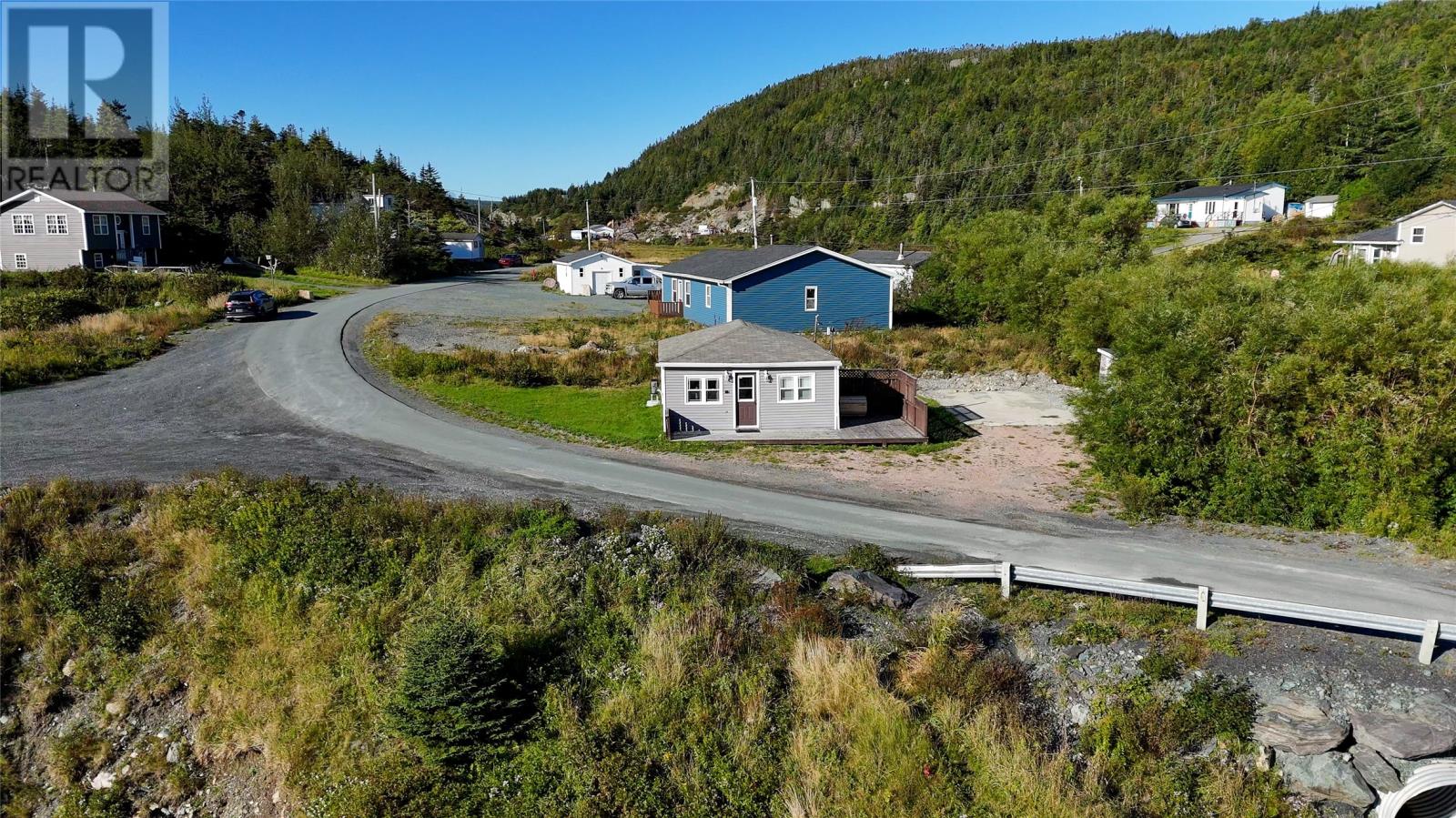 217 Admirals Cove Road Property Photo 33