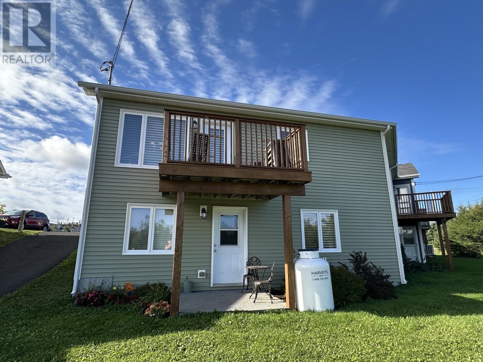 39 Triton Place Property Photo 4