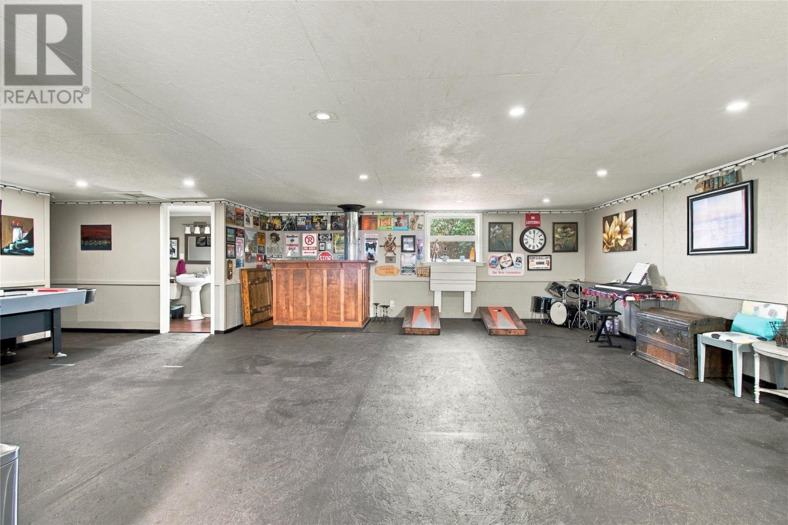 19 Hibbs Road Property Photo 26
