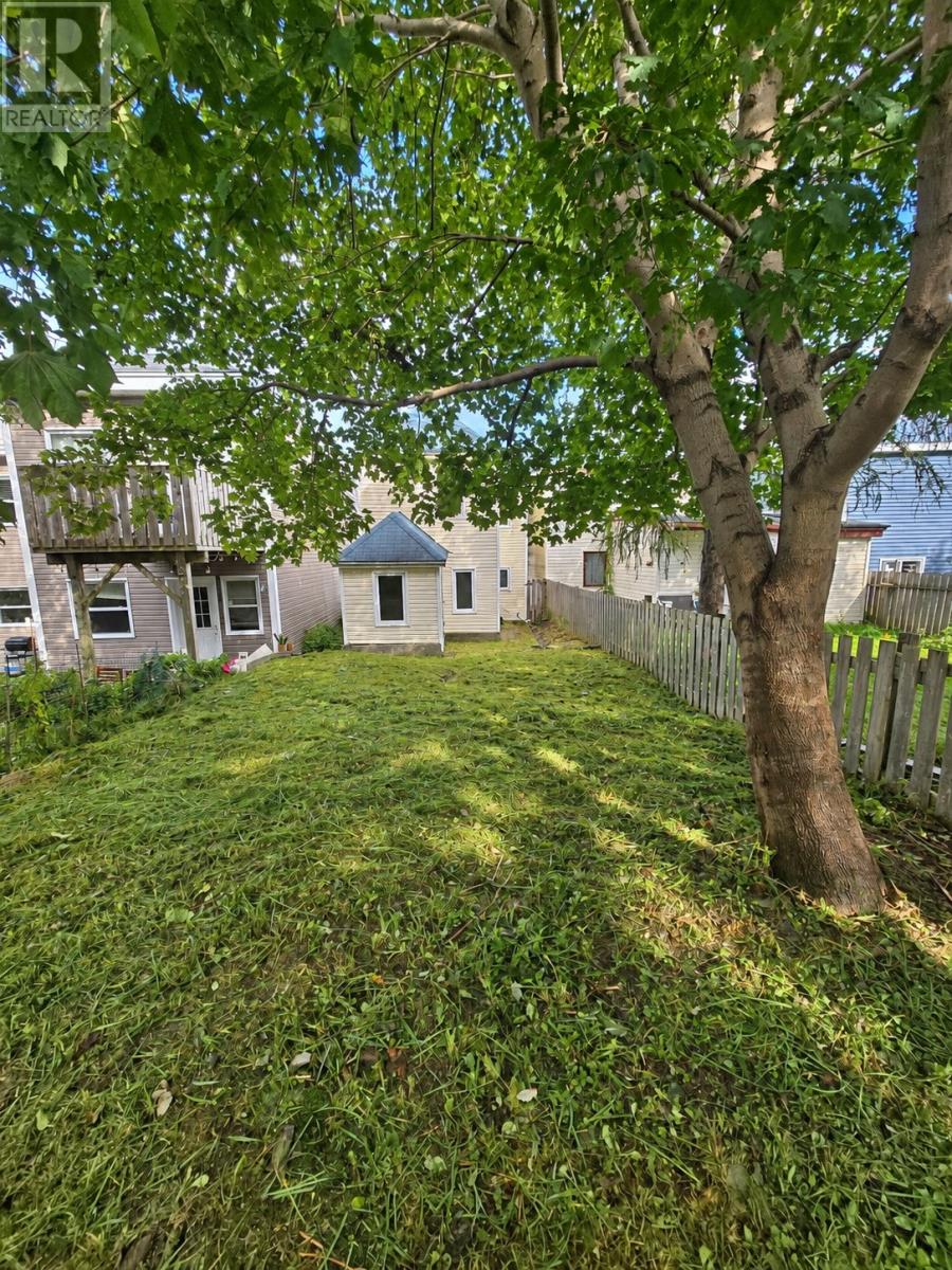 39 Field Street Property Photo 2