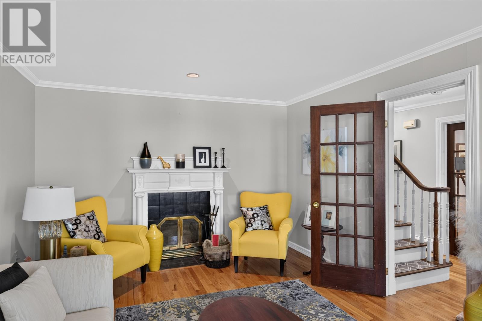 21 Symonds Place Property Photo 6