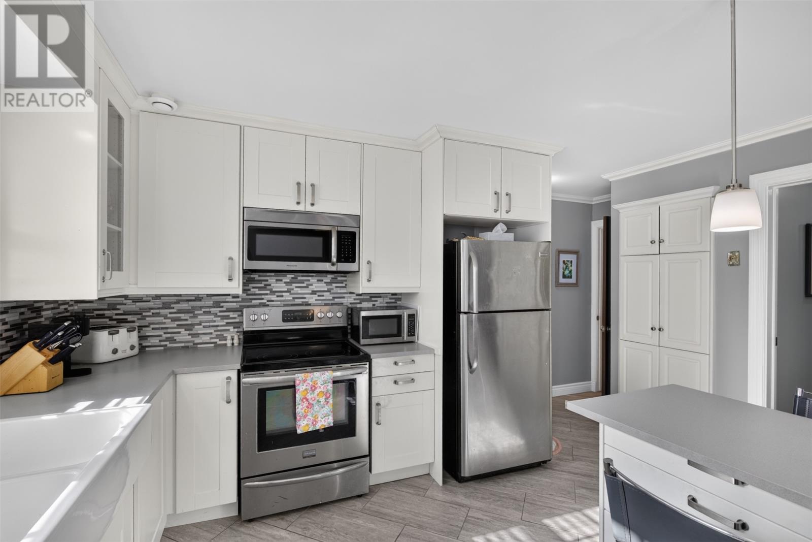 21 Symonds Place Property Photo 12