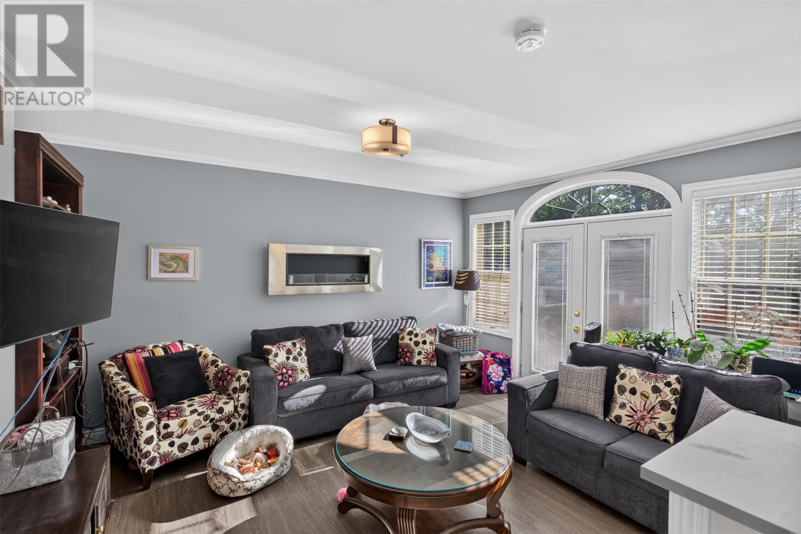 21 Symonds Place Property Photo 15