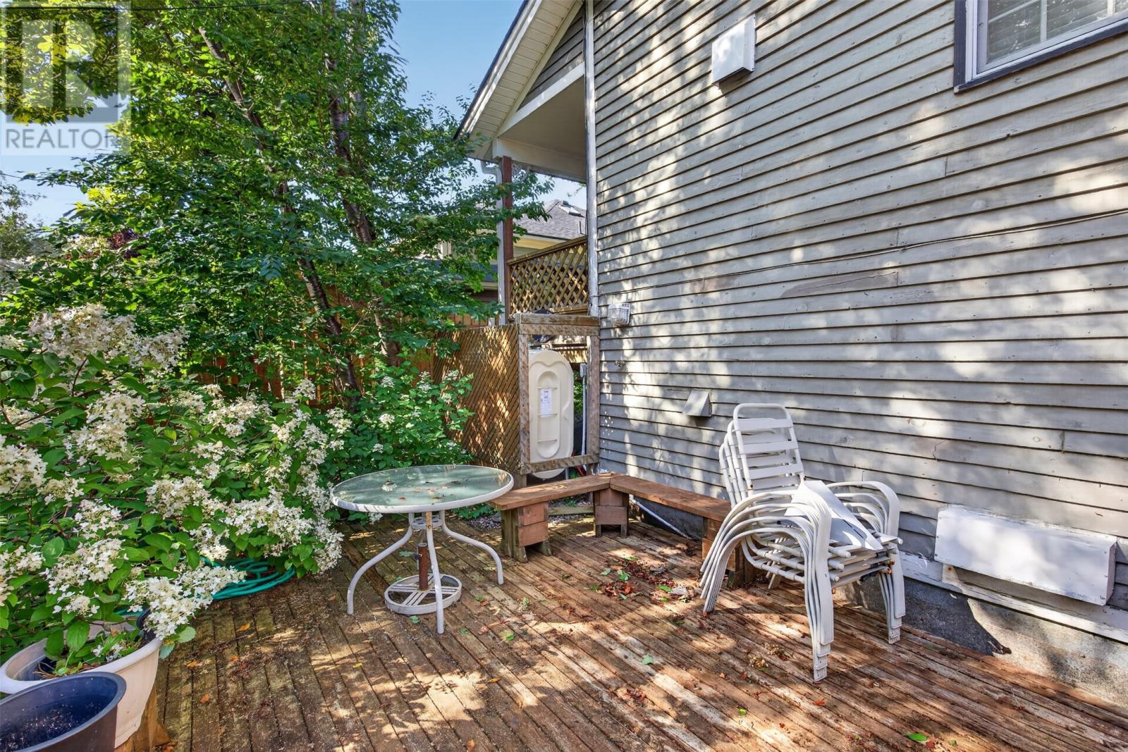 21 Symonds Place Property Photo 43