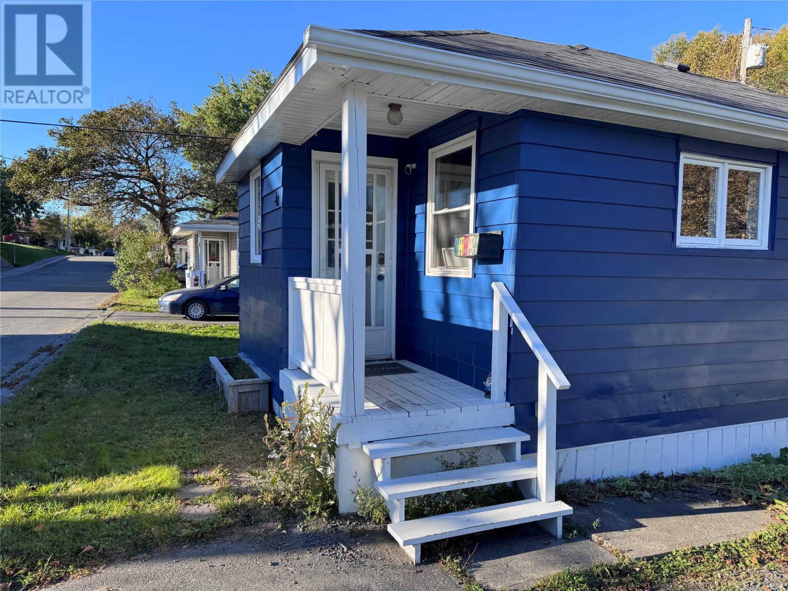 32 Beaumont Avenue Property Photo 2