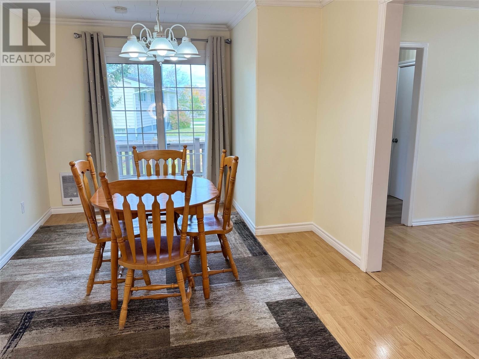14 Hillview Heights Property Photo 17