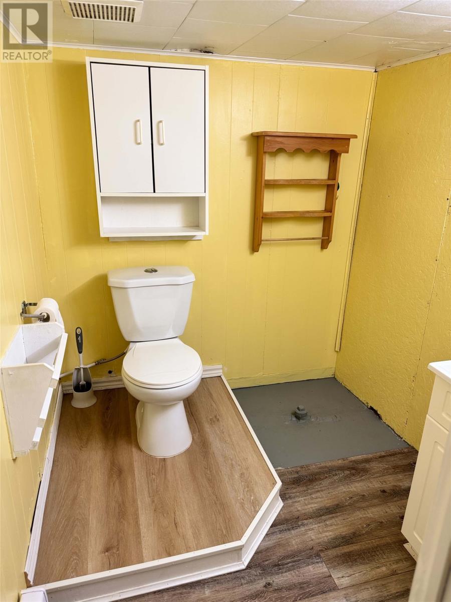 14 Hillview Heights Property Photo 37