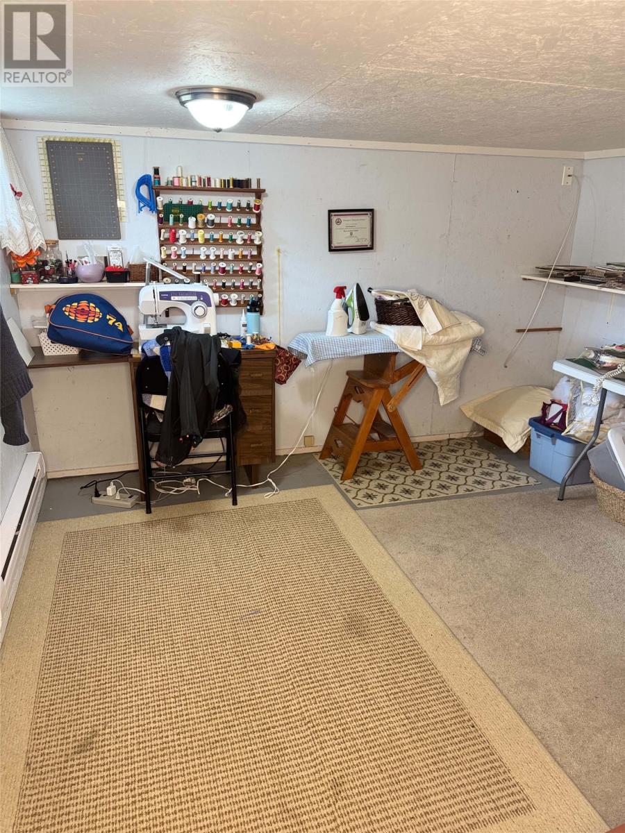 14 Hillview Heights Property Photo 40