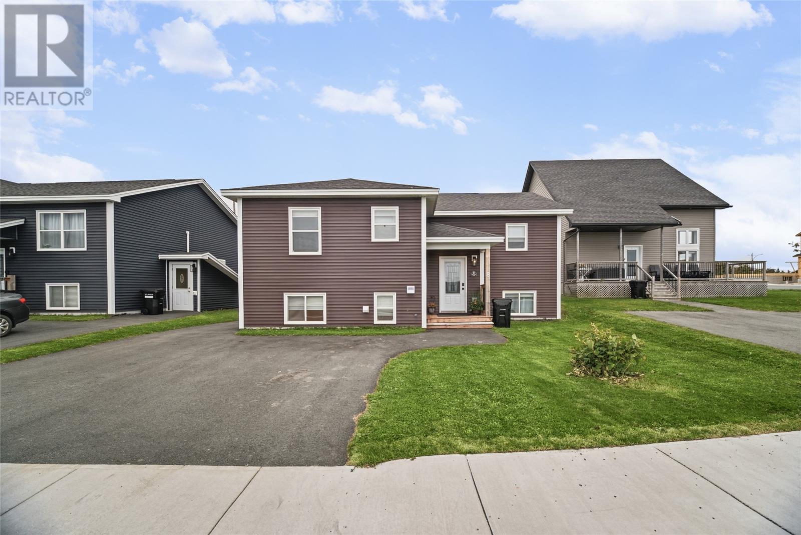 8 Shriners Road Property Photo 1