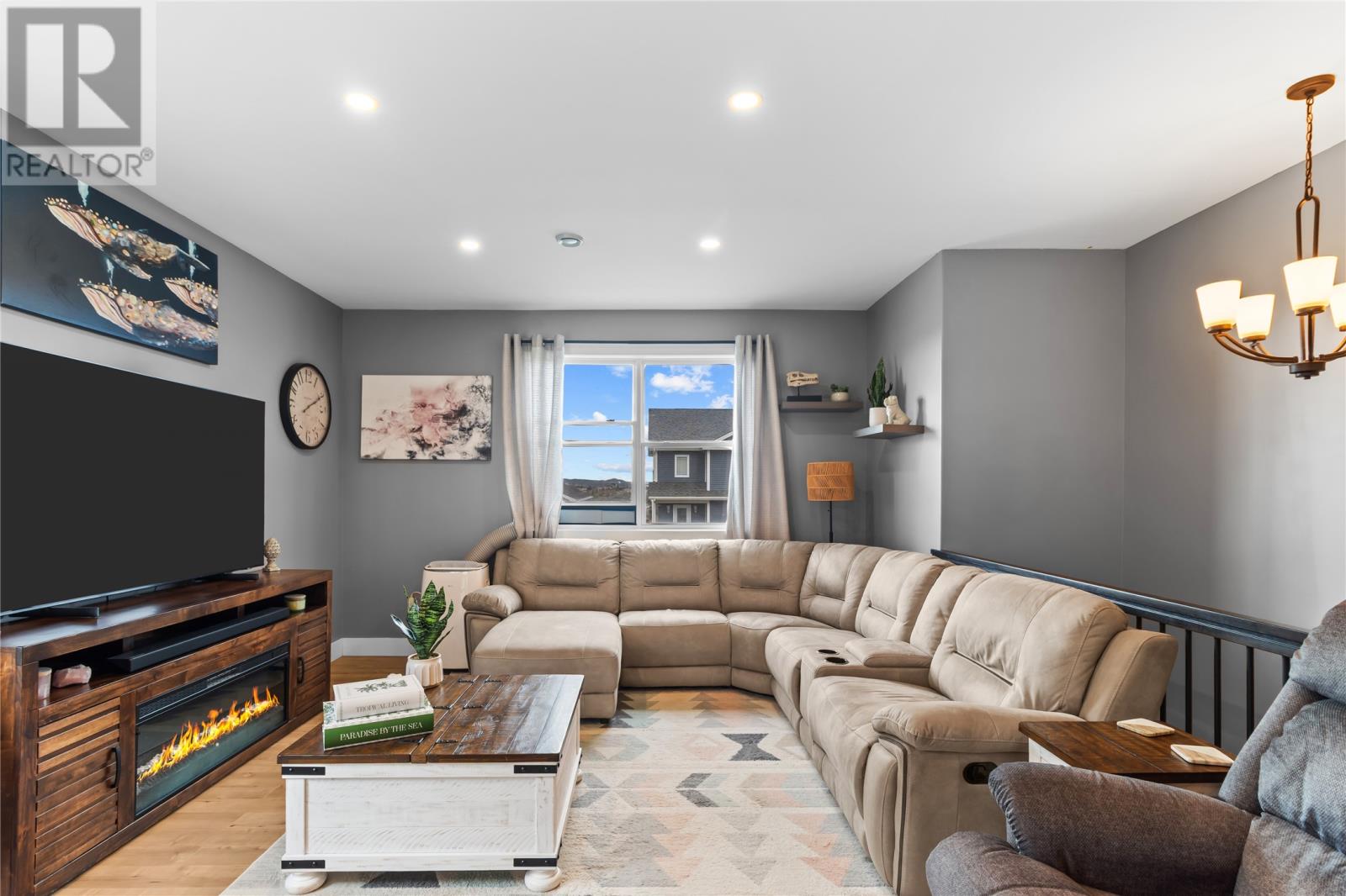 29 Hartland Avenue Property Photo 8