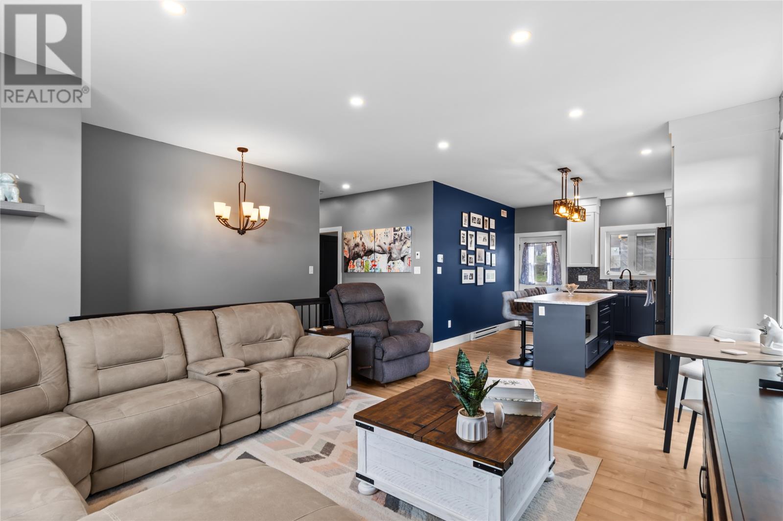 29 Hartland Avenue Property Photo 10