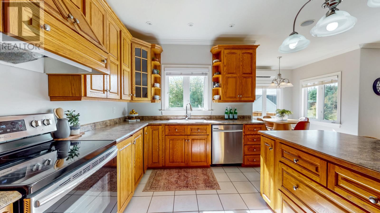 11 Ledingham Place Property Photo 8