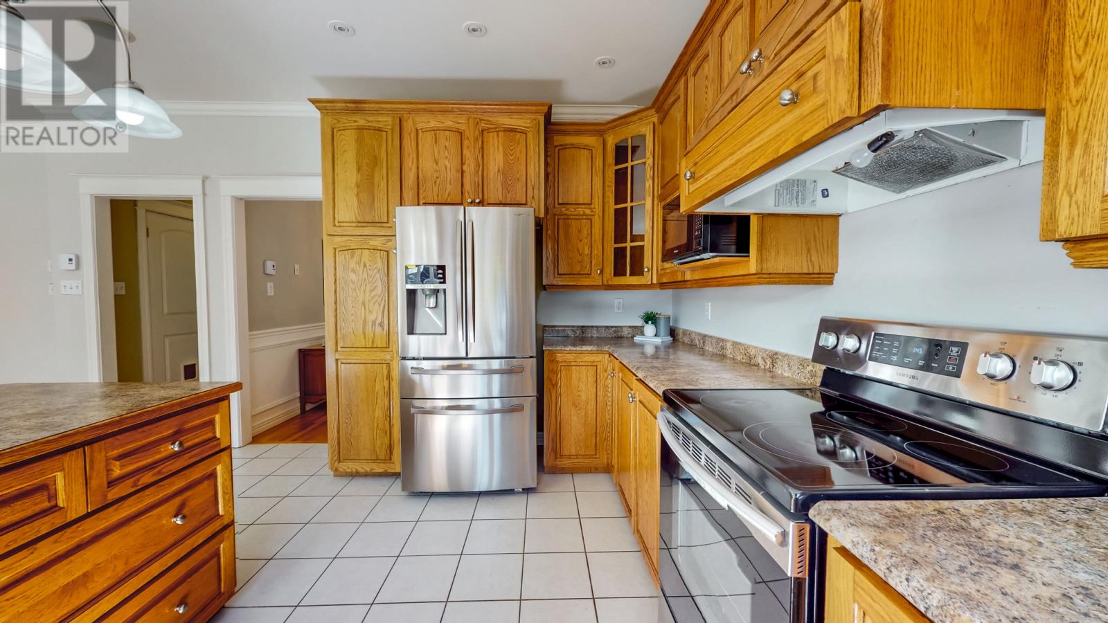 11 Ledingham Place Property Photo 10