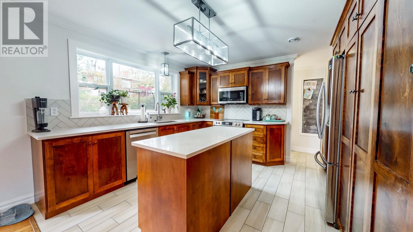 37 Belfast Street Property Photo 5