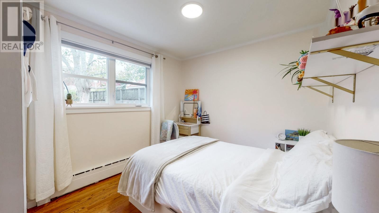 37 Belfast Street Property Photo 18