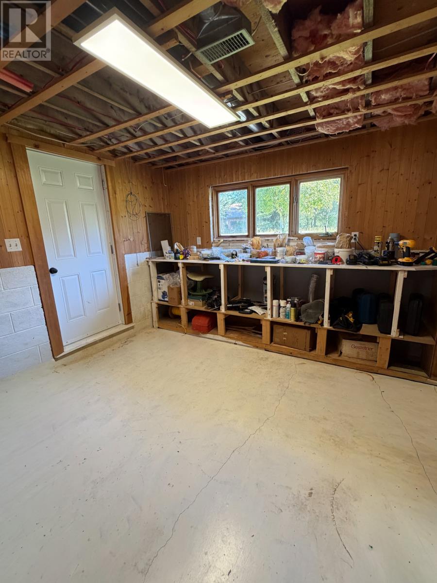 2 Roberts Drive Property Photo 32