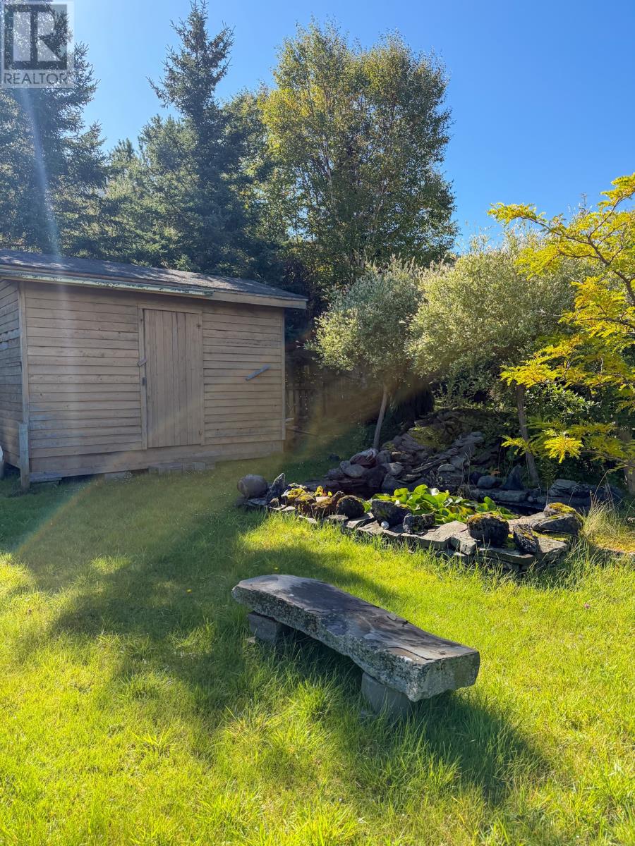 2 Roberts Drive Property Photo 36