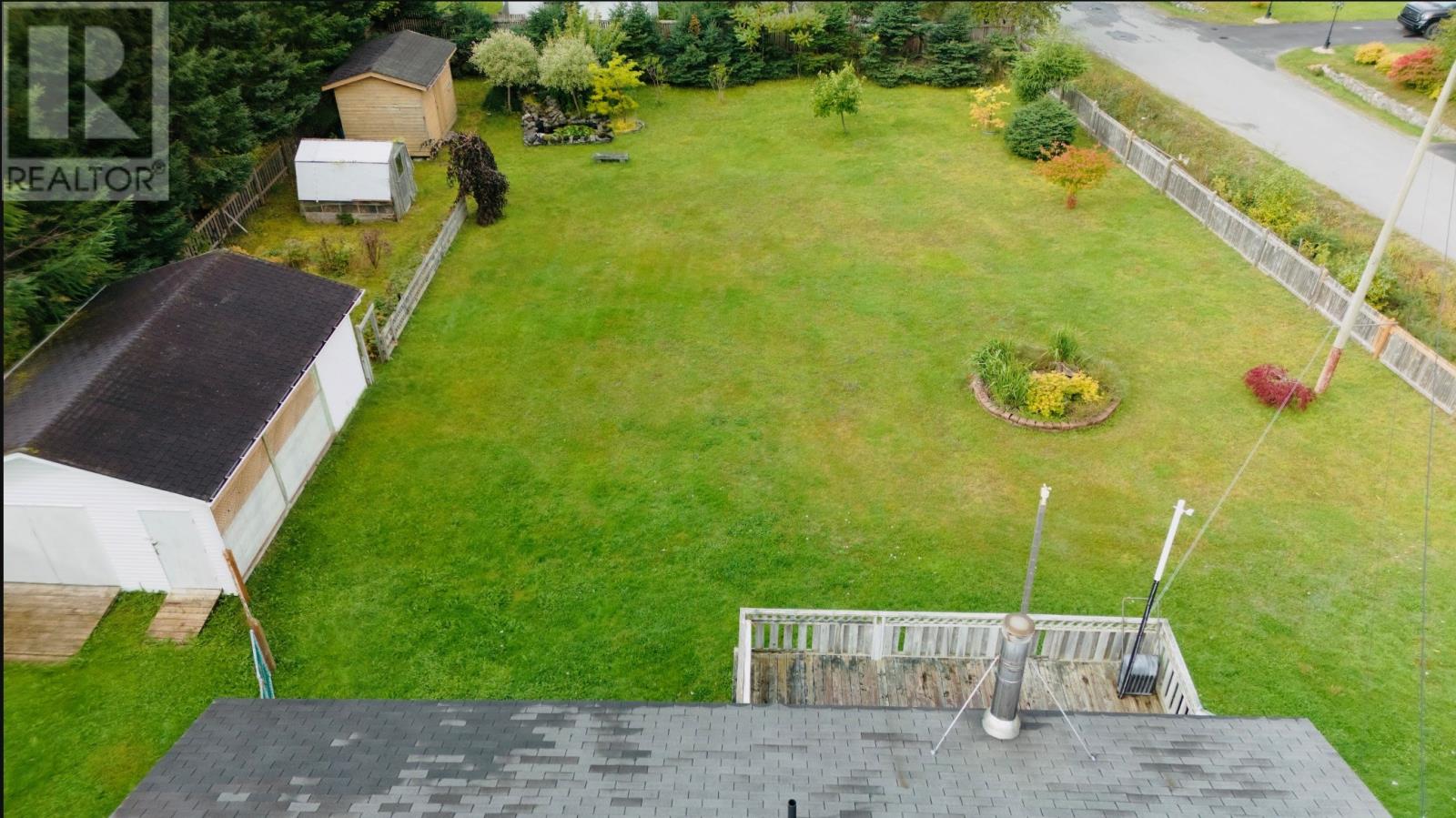 2 Roberts Drive Property Photo 40