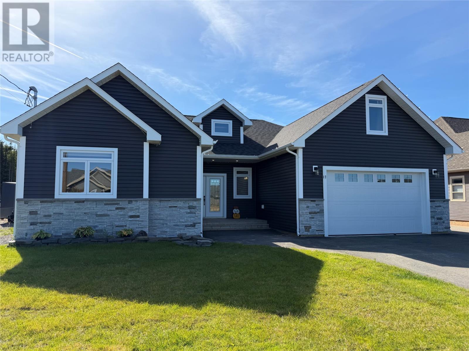 17 Murdoch Drive