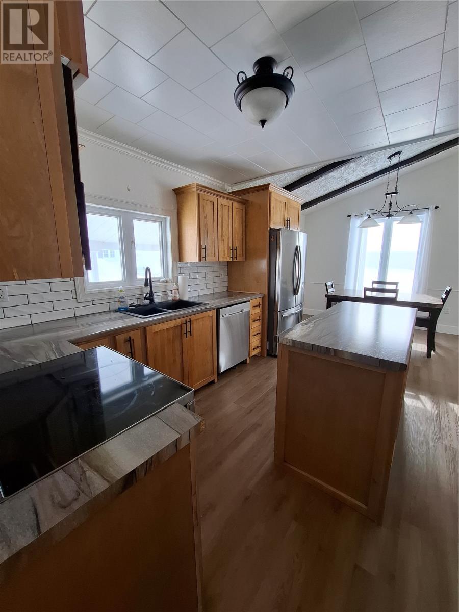 80 A Loop Road Property Photo 8