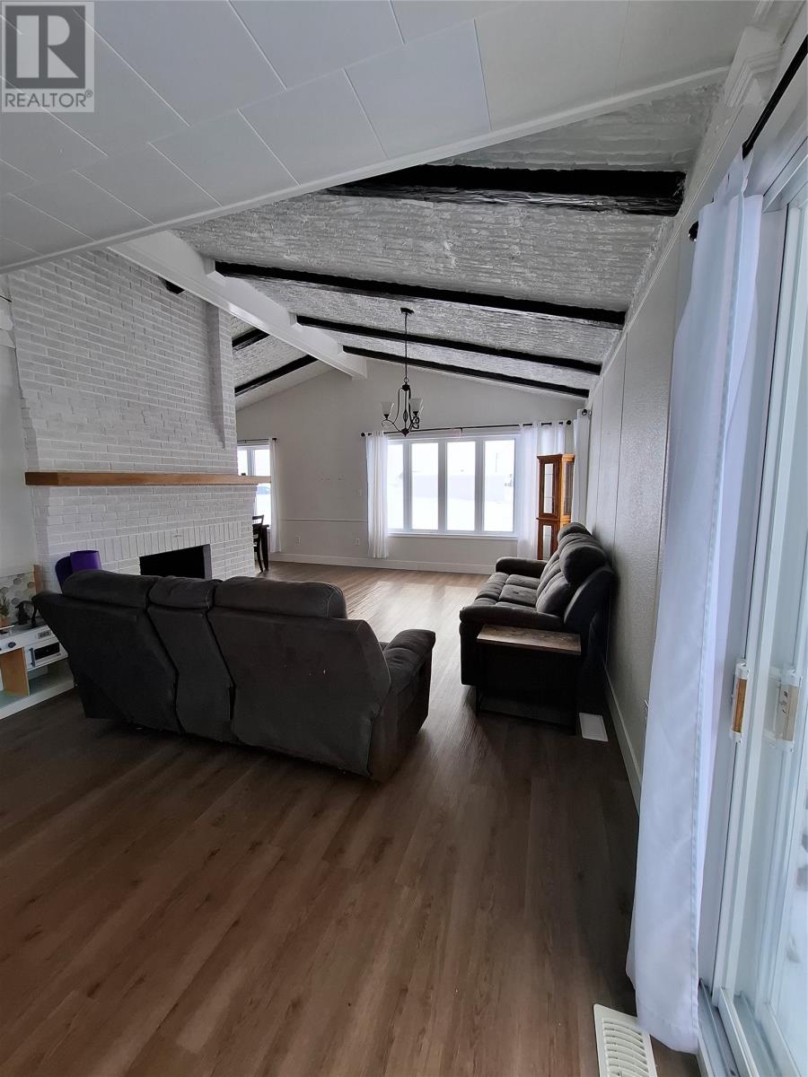 80 A Loop Road Property Photo 14
