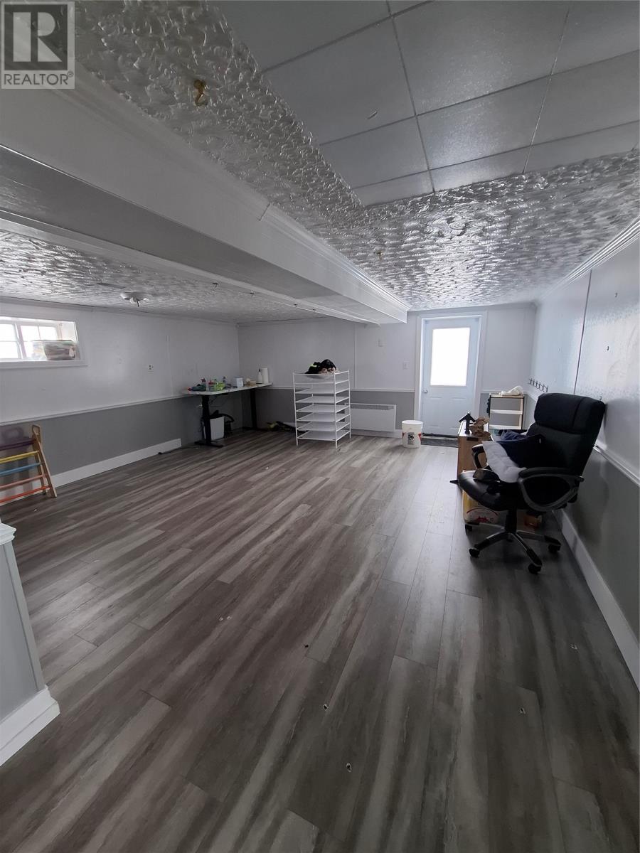 80 A Loop Road Property Photo 23