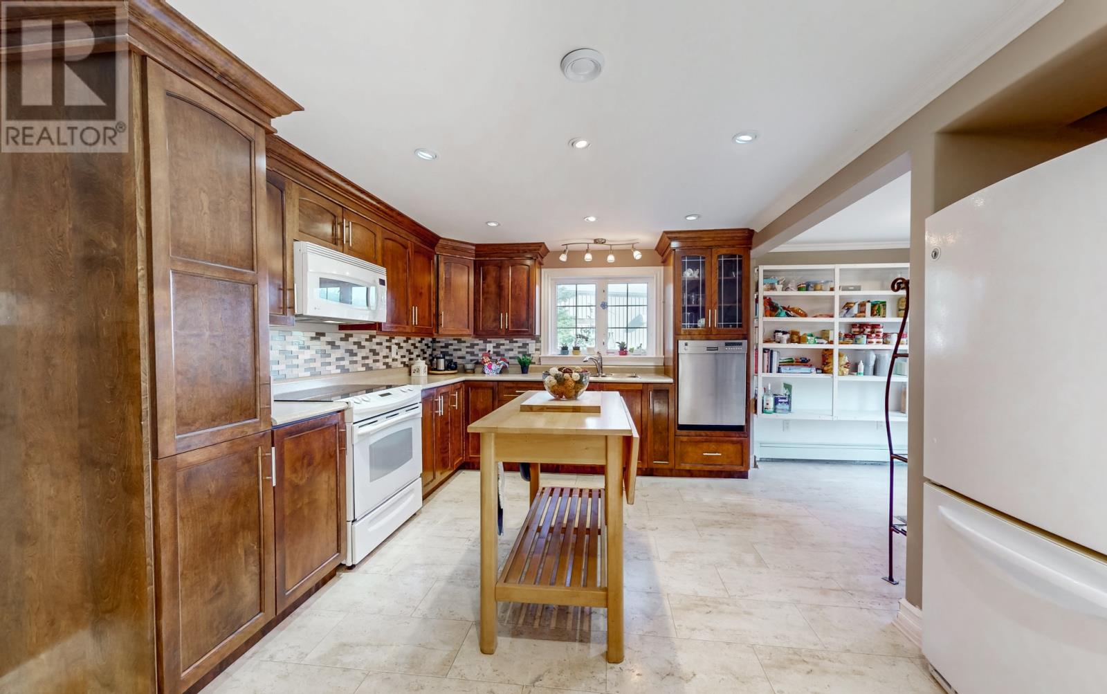 311 Conception Bay Highway Property Photo 16