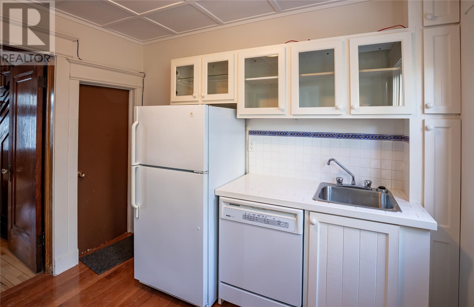 6 Lemarchant Road Property Photo 12