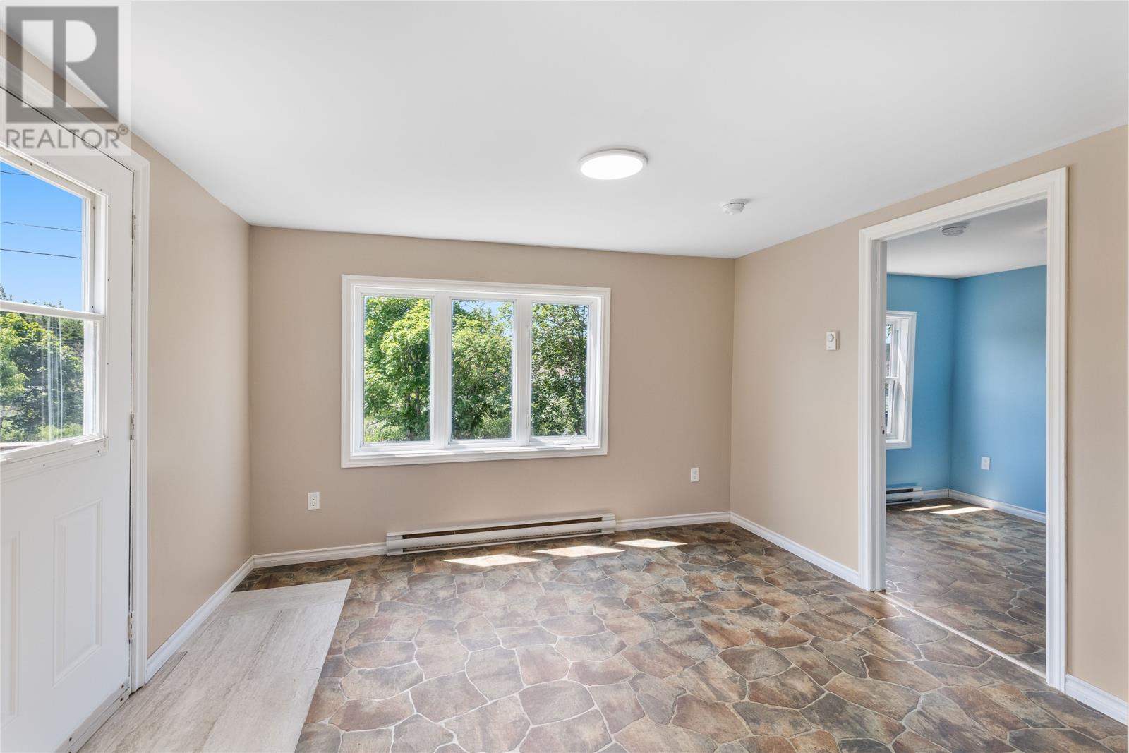 4 Conatti Place Property Photo 5