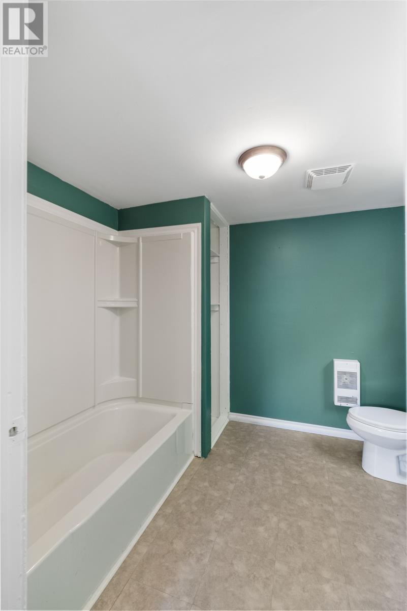 4 Conatti Place Property Photo 13