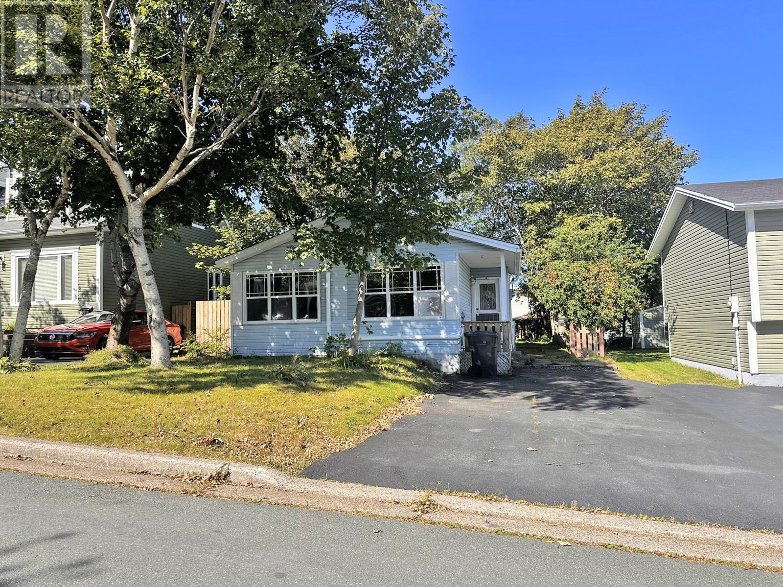 2 Mcmaster Place Property Photo 2