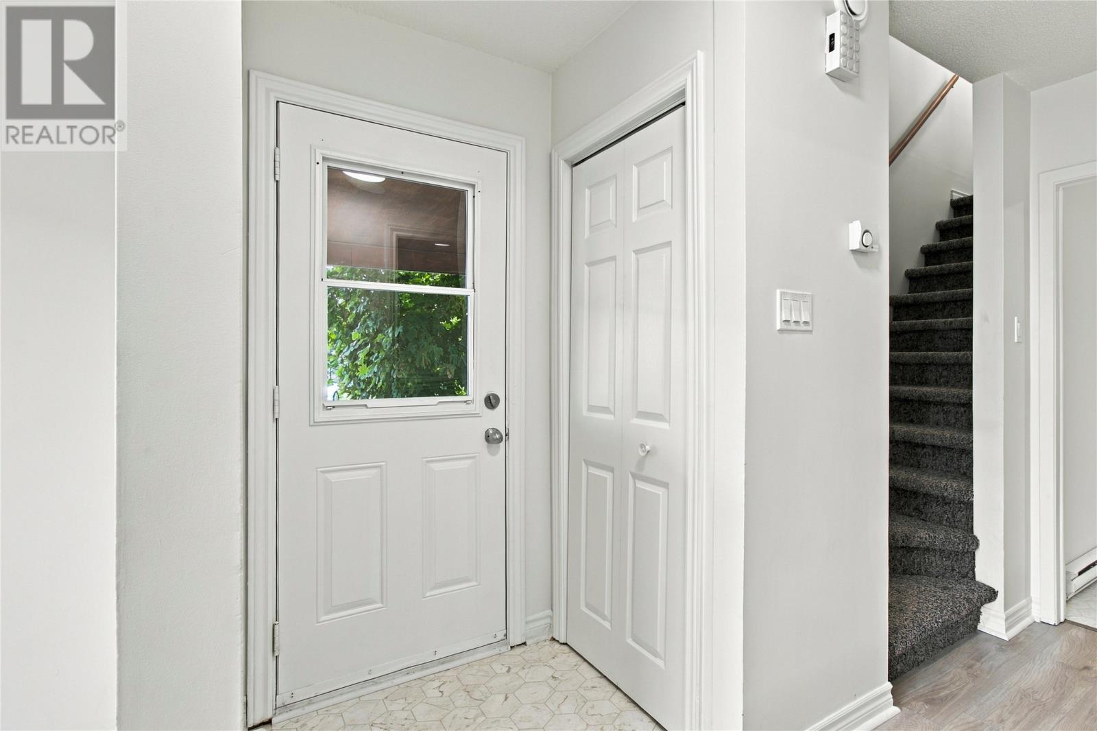 14 Jubilee Place Property Photo 3
