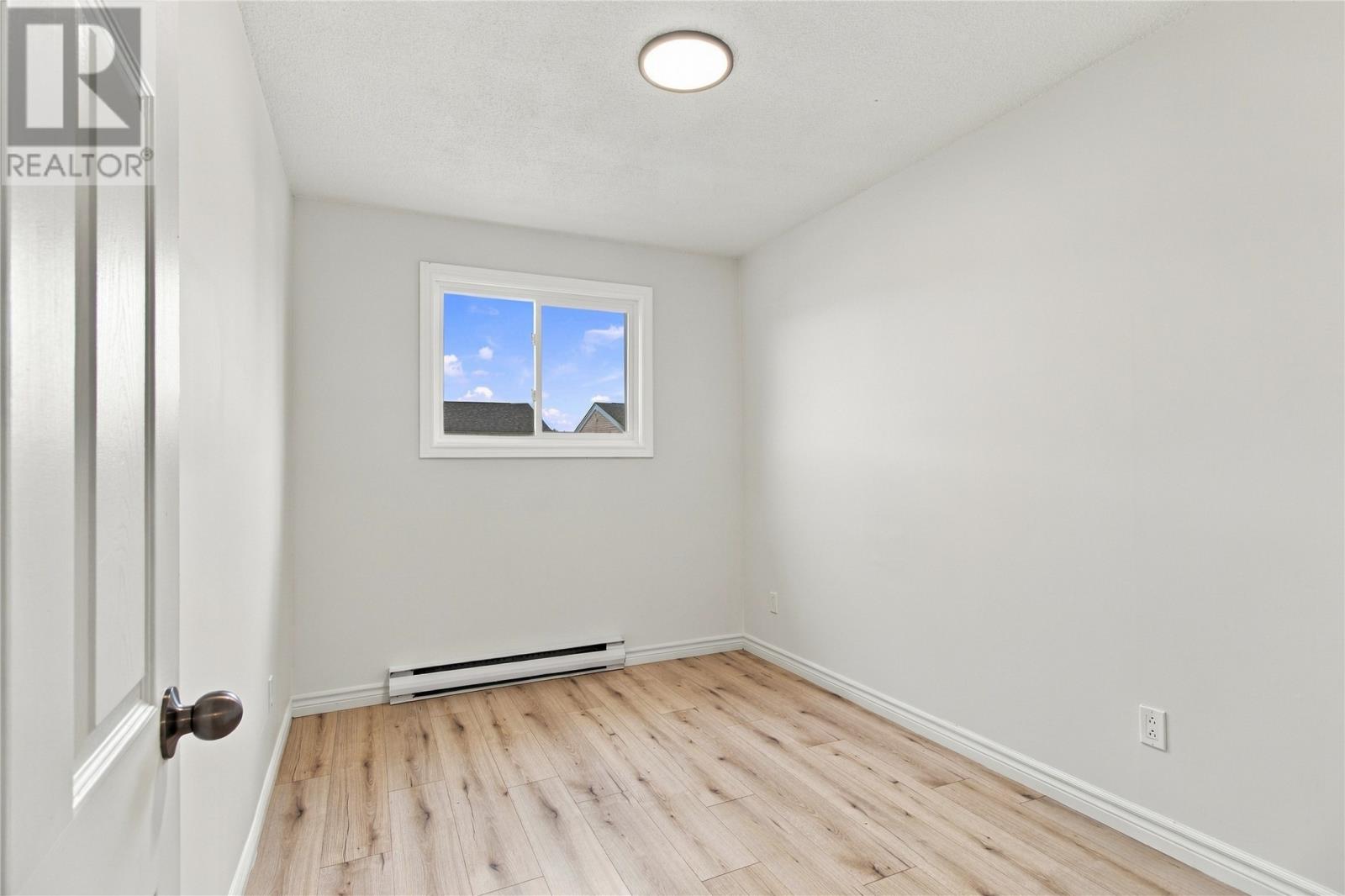14 Jubilee Place Property Photo 19